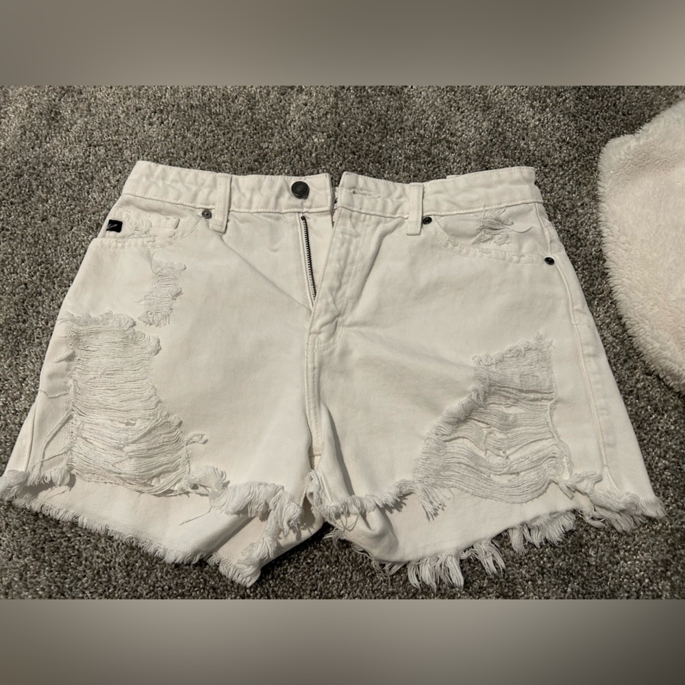 White kancan shorts